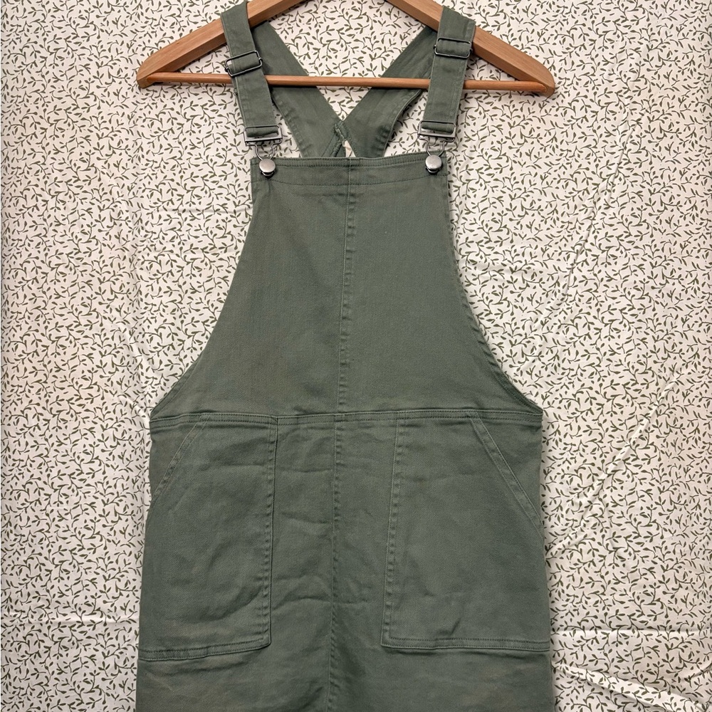 Green overall dress!
